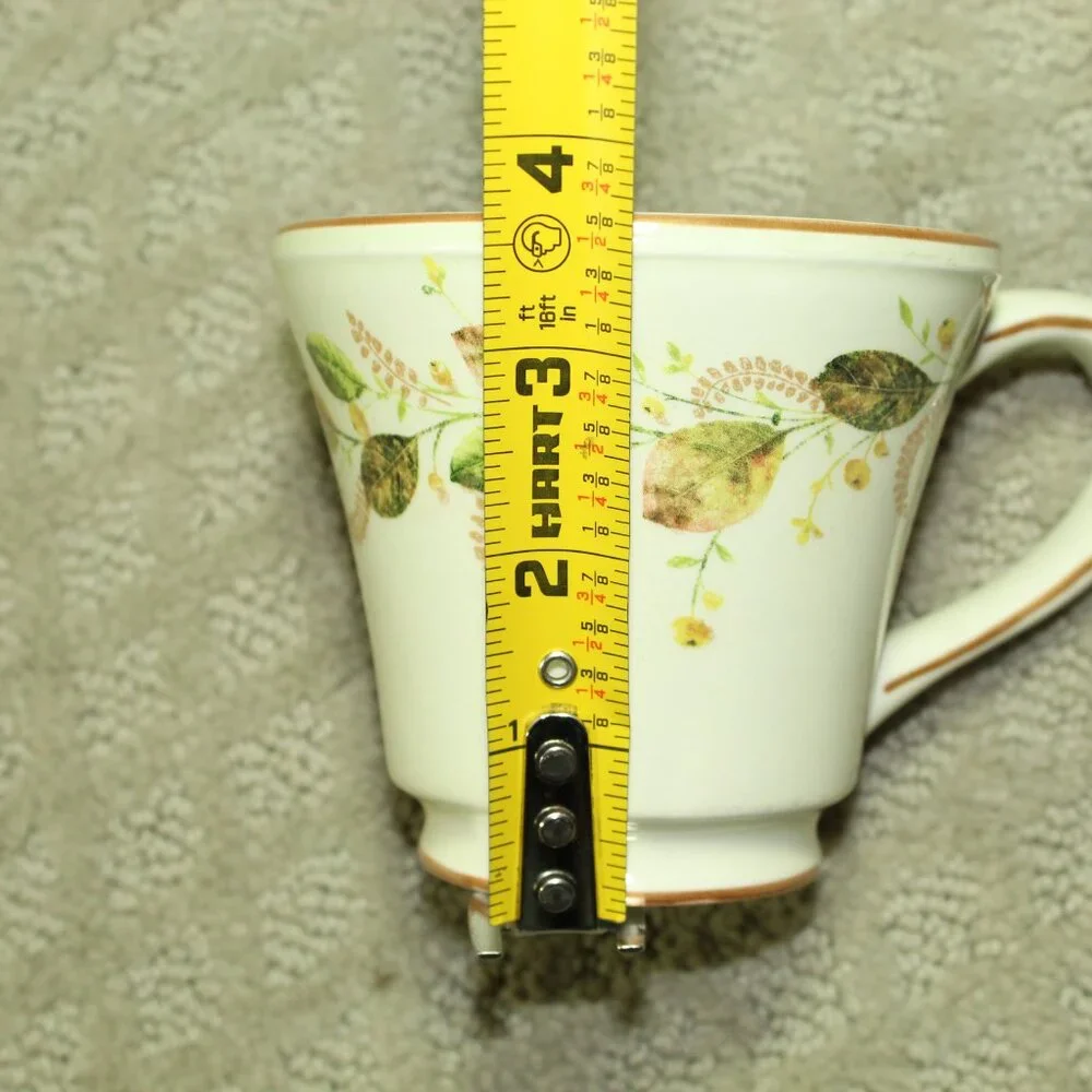 Set of 4 Vintage St. Nicholas Square Winter Bouquet Coffee Tea Cups - MINT
